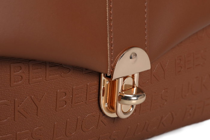 Lucky Bees Bolso de Hombro 1228 - Tan Lucky Bees Bolso de Hombro 1228 - Tan